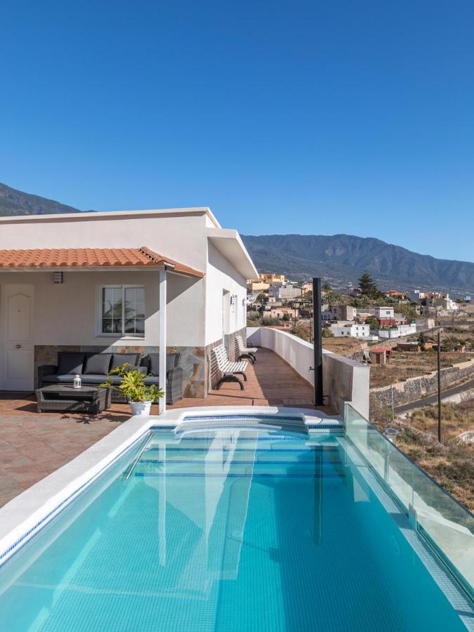Jvg Villas - Villa Carolina Guimar Bagian luar foto