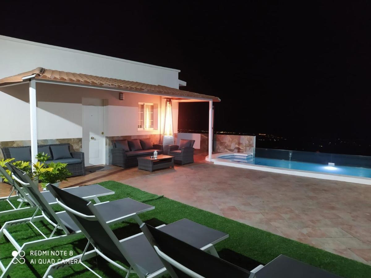Jvg Villas - Villa Carolina Guimar Bagian luar foto